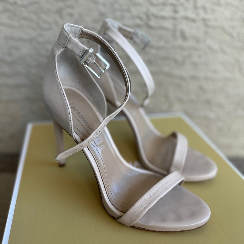 BCBGMAXAZIRA MA DONNA SHOES size 6.5